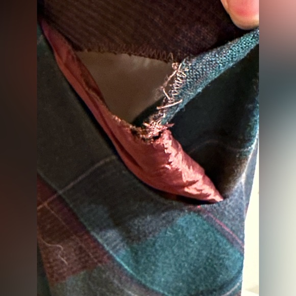 Avon Fashion Vintage. Red Blue Plaid Classic Aline W Pockets Buttons Sid… - Picture 9 of 12